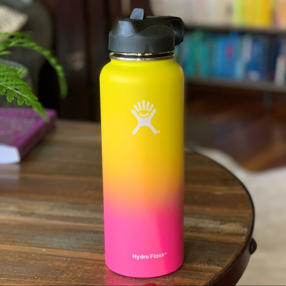 Brand new 40oz Hydro Flask- never used